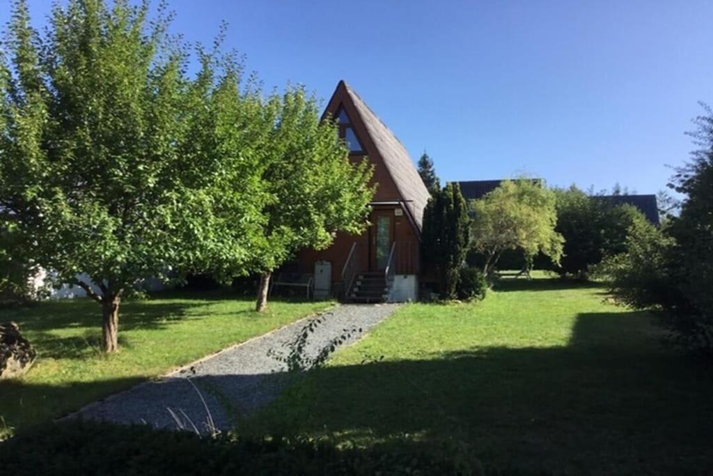 Gemuetliches Ferienhaus Mit Sonniger Terrasse Frankenwald Naehe Badesee Smart-Tv Lichtenberg  外观 照片