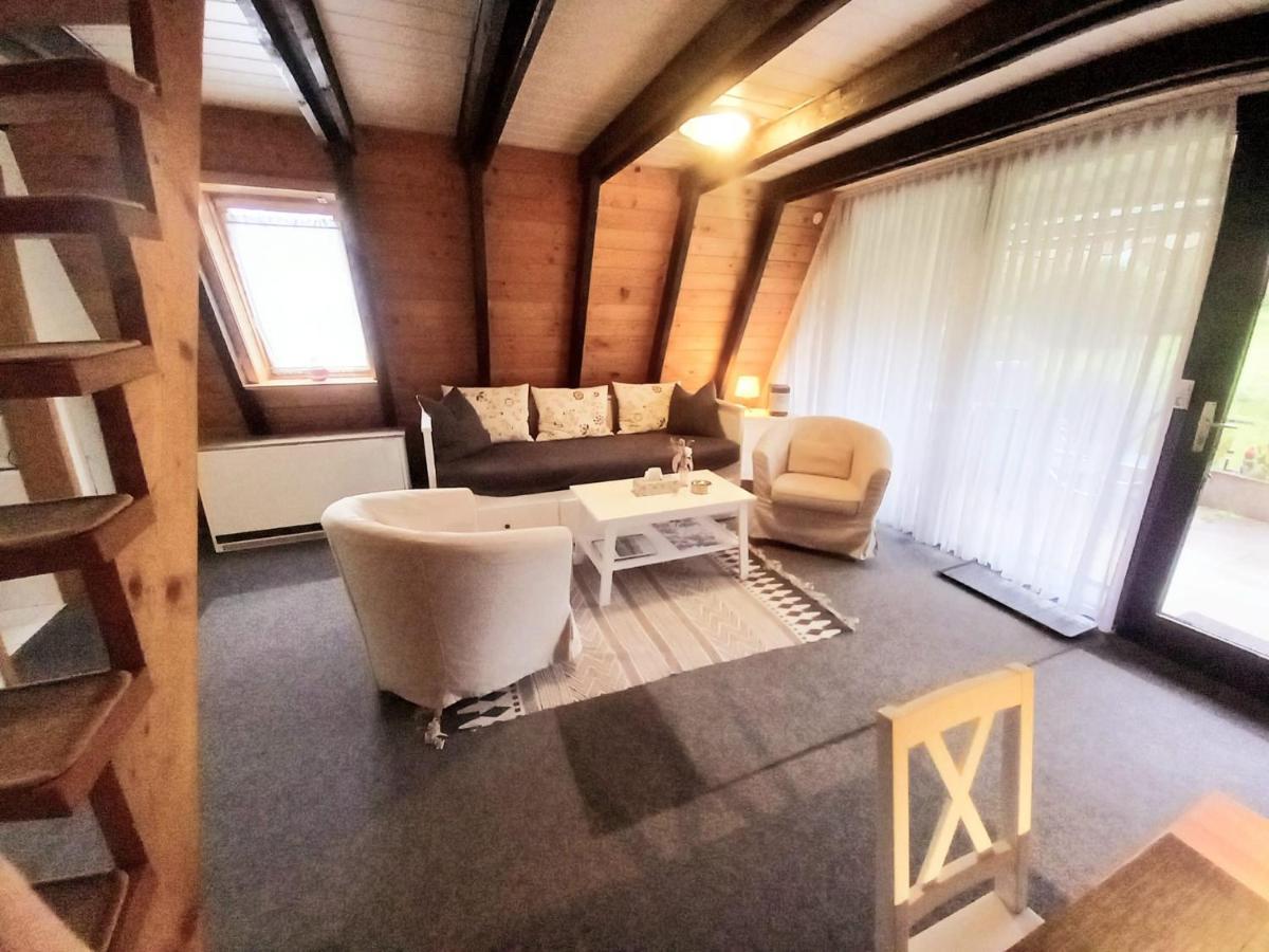 Gemuetliches Ferienhaus Mit Sonniger Terrasse Frankenwald Naehe Badesee Smart-Tv Lichtenberg  外观 照片