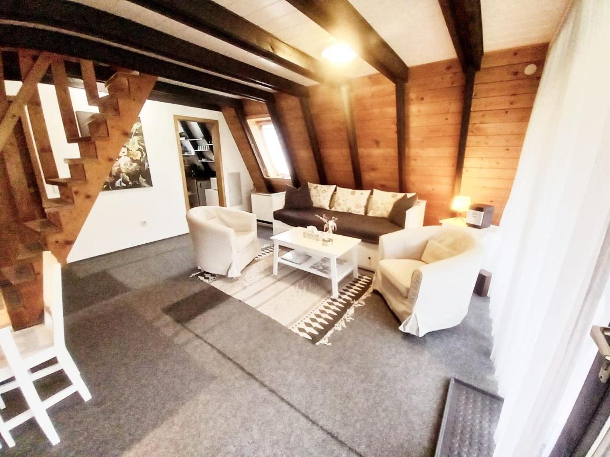 Gemuetliches Ferienhaus Mit Sonniger Terrasse Frankenwald Naehe Badesee Smart-Tv Lichtenberg  外观 照片